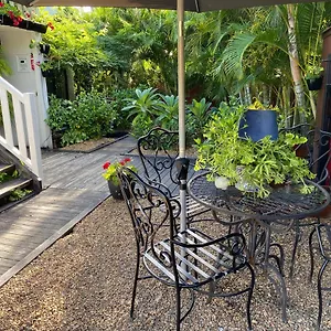 ***** Bed & Breakfast Freshwater Australia